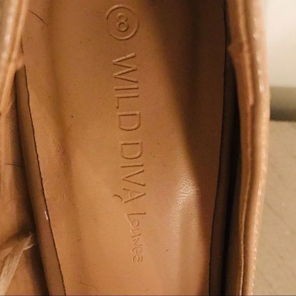 Wild Diva Taupe Patent Heels - Picture 2 of 13